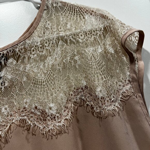 Forever 21 Shirt Women's Medium Lace Accent in Soft Pink - Picture 4 of 5